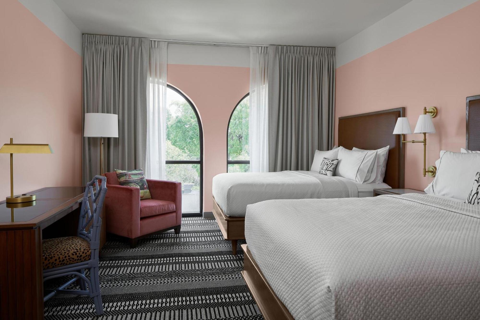 Hotel The Memphian A Tribute Portfolio 3*